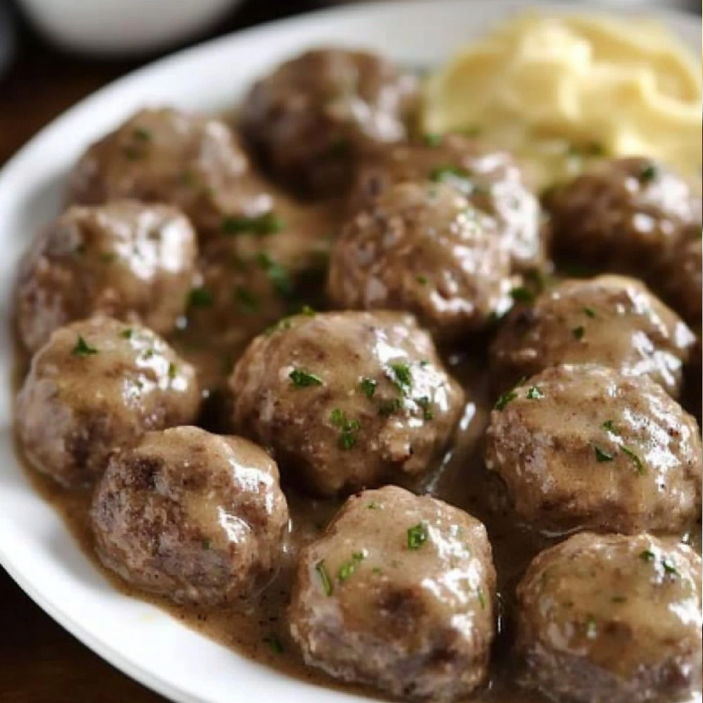 Skillet Swedish Meatballs